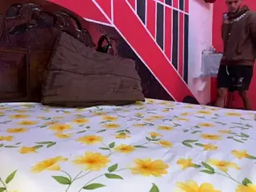 Stripchat Live Sex of tanned_boy
