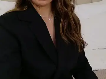 Stripchat Sex Cam of CamillaLarson