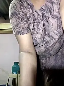 Stripchat Adult Webcams of JENNIFERtamil