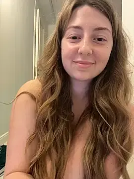 Stripchat Free Porn Cam of curvyflawless