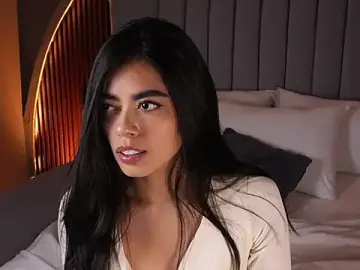 Stripchat Free Porn Cam of Isabellax21