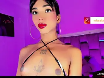 Stripchat Adult Webcams of Mia_Castro_xx