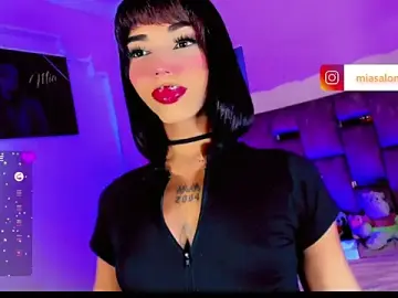 Stripchat Free Live Porn of Mia_Castro_xx