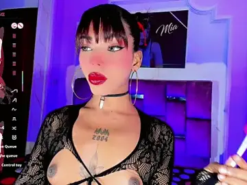 Stripchat Sex Chat of Mia_Castro_xx