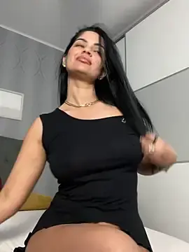 Stripchat Sex Cam of _adelle