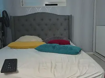 Stripchat Adult Webcam of _adelle