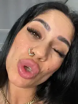 Stripchat Live Sex of _adelle