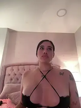Stripchat Adult Webcam of Bella__Wood