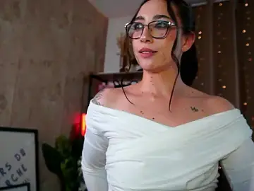 Stripchat Free Porn Cam of IngAdn