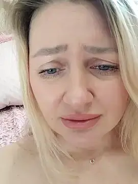 Stripchat Free Live Porn of LadyLolyPop_