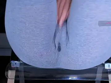 Stripchat Private Sex Chat of Cameltoe_squirt_inPants