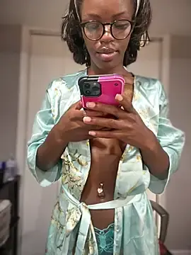 Stripchat Sex Cam of wishwashhy22