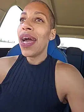 Stripchat Free Porn Cam of Goldenlace