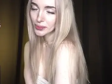 Stripchat Watch Live Sex Cams of MaeEversley