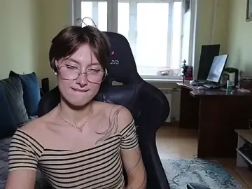 Stripchat Free Live Porn of MalvinaBlum