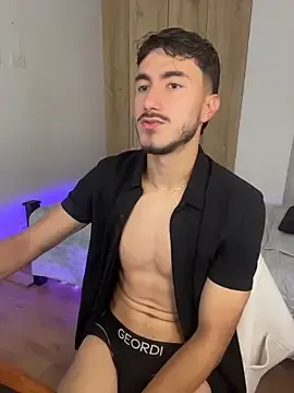 Stripchat Adult Webcams of LIAM_COLT