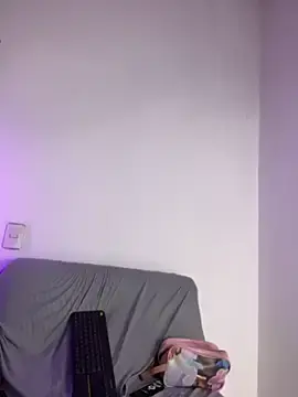 Stripchat Best live sex cam show of alisson_carolina73