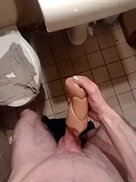 Stripchat Live Porn of Bigdickdaddy3024