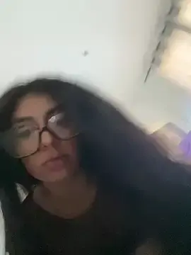 Stripchat Live Sex Cam of SweetHushviolet