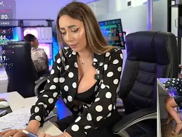 Stripchat Free Porn Cam of BabesGoWild