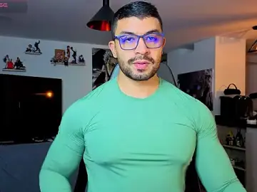 Stripchat Live Porn of Michael_Diamond