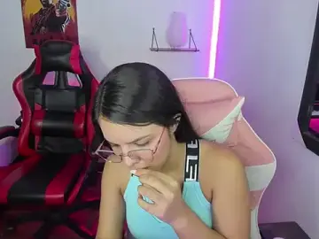 Stripchat Adult Webcam of jessi_and_boy