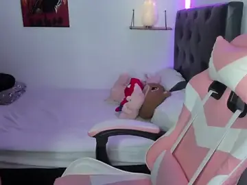 Stripchat Sex Cam of jessi_and_boy