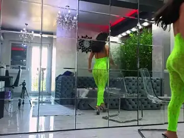 Stripchat Private Sex Chat of Theowonder