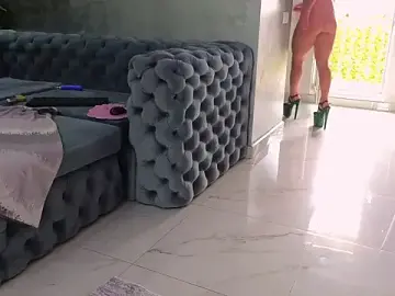Stripchat Best live sex cam show of Theowonder