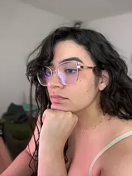 Stripchat Adult Webcam of Lia_flowers