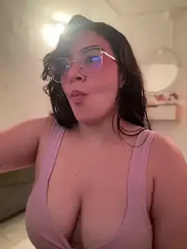 Stripchat Best Webcam of Lia_flowers