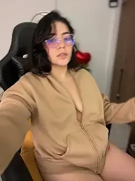 Stripchat Private Sex Chat of Lia_flowers