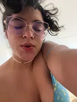 Stripchat Watch Live Sex Cams of Lia_flowers