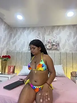 Stripchat Nude Webcam of Lorenn_Sweet