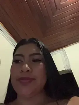 Stripchat Best live sex cam show of LunaaRosse