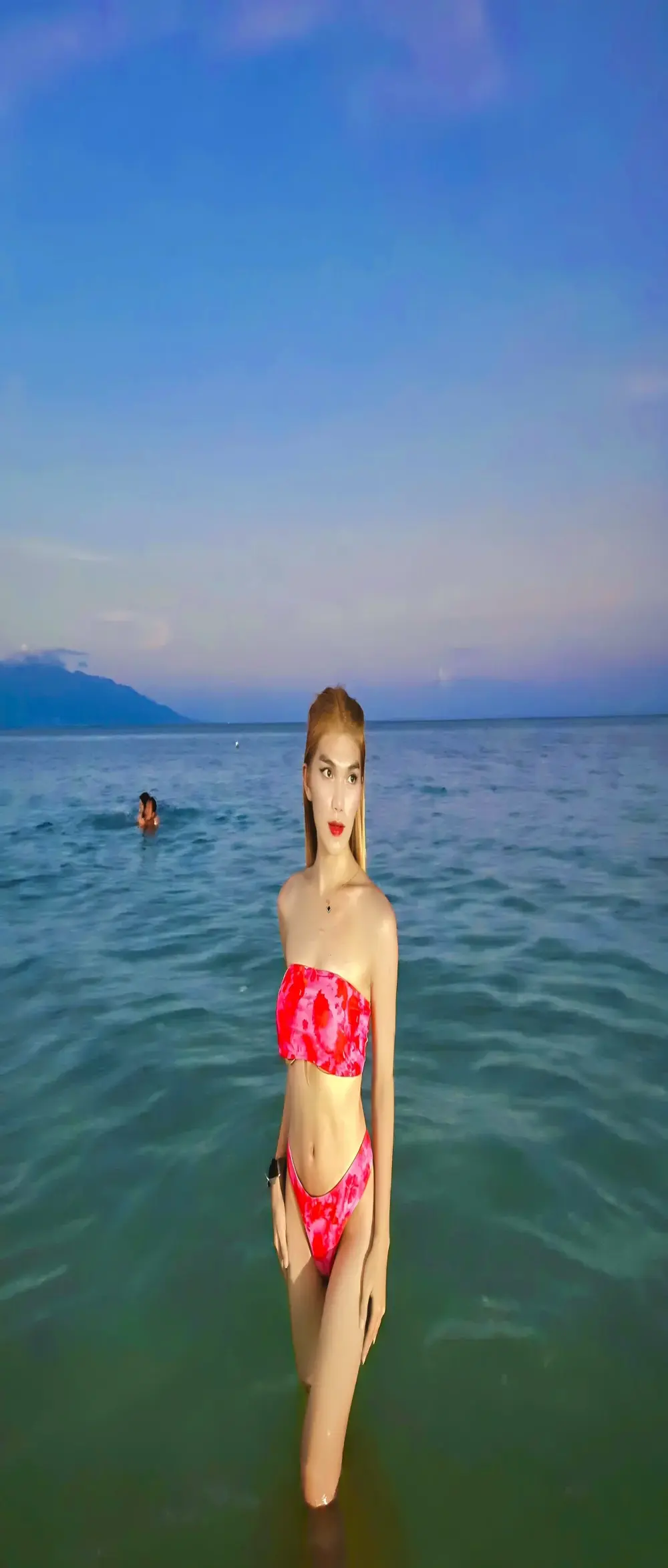 bella_enchantra
