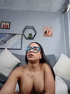 Stripchat Adult Webcam of Amber_Etan