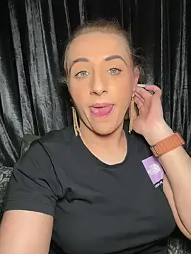 Stripchat Private Sex Chat of Strongqueen