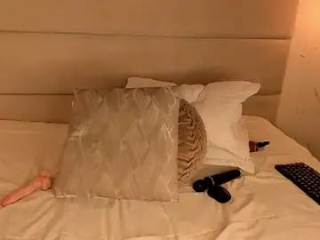 Stripchat Adult Webcams of Miablosoom