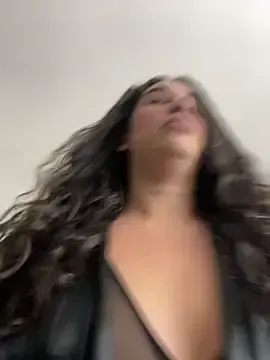 Stripchat Nude Webcam of Sweet_vicky_hot