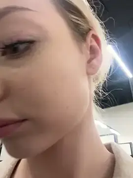 Stripchat Nude Webcam of melissa_grr