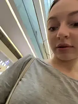 Stripchat Live Sex of melissa_grr