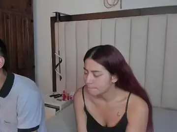 Stripchat Sex Cam of Ela_Sammy