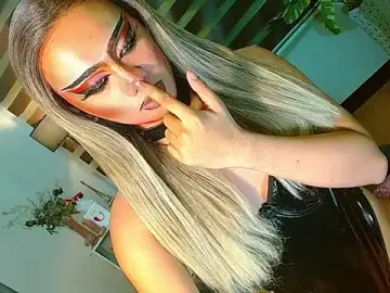 Stripchat Best Webcam of HOLLYWOOD_QUEEN_88