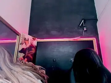 Stripchat Best live sex cam show of Isabella_stanford2