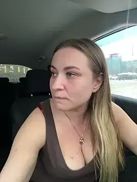 Stripchat Free Porn Cam of OlgaBuzzz