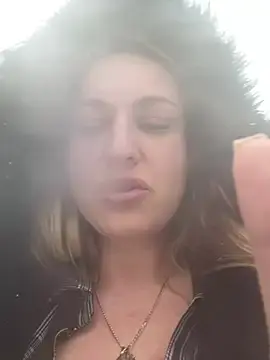 Stripchat Sex Cam of OlgaBuzzz