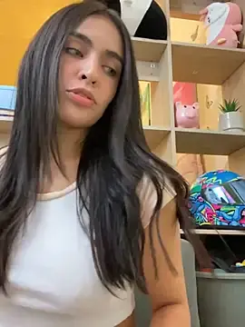 Stripchat Nude Webcam of DaphneUwu