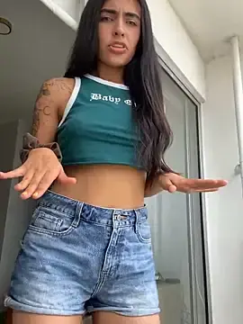 Stripchat Adult Video Chat of DaphneUwu