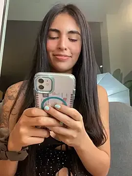 Stripchat Adult Webcam of DaphneUwu